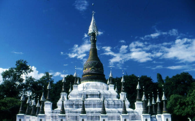 Yunyan Pagoda near Yingjiang