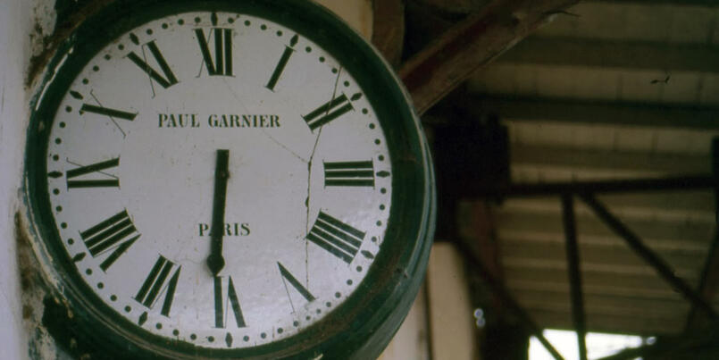 French clock at a railway station near Mengzi