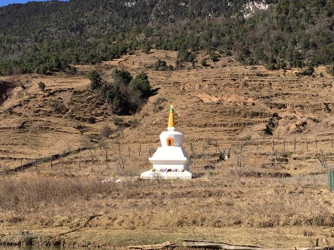 Stupa near Wenhai Village