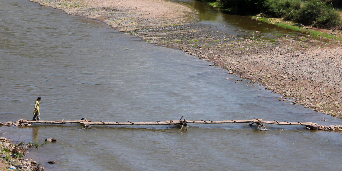 Going with the flow: Cycling the Pijiang