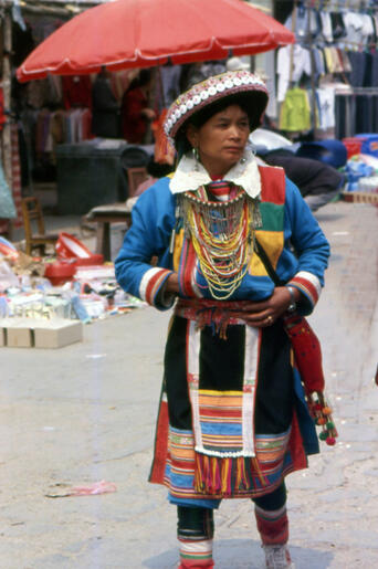 A Lisu lady in Guyong