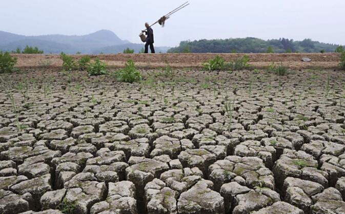 A view of a parched section of the Ludila reservoir (image credit Reuters via SCMP)