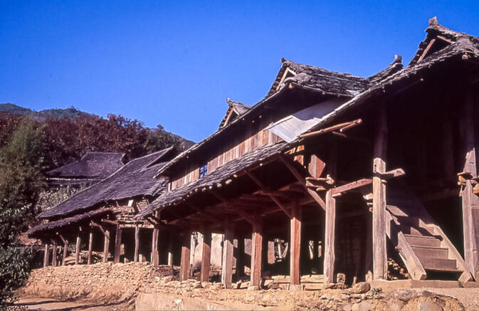 Dai village near Daluo